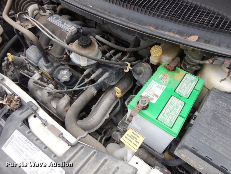 image for item GJ9071 2005 Dodge Grand Caravan van