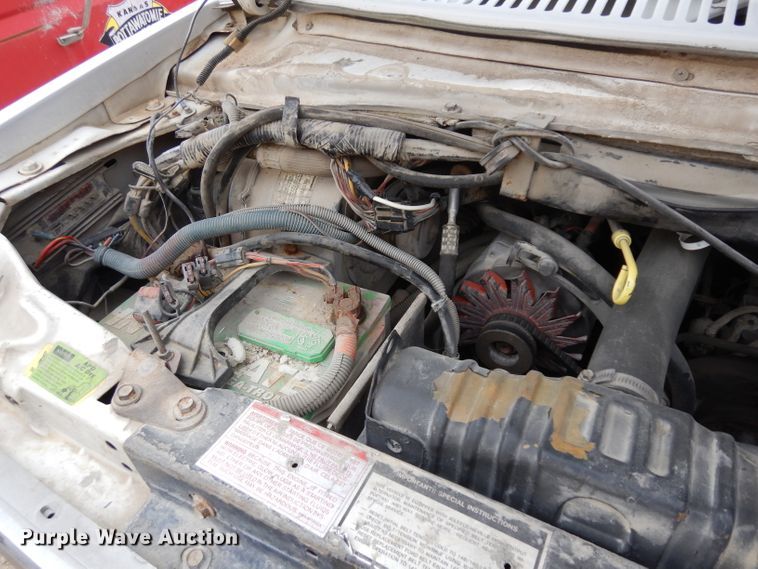 image for item GJ9072 1988 Ford Econoline E350 van cab and chassis