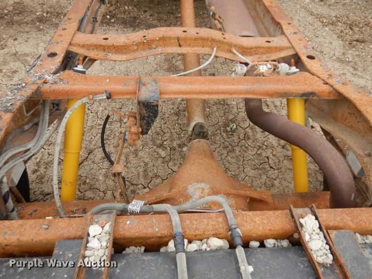 image for item GJ9072 1988 Ford Econoline E350 van cab and chassis