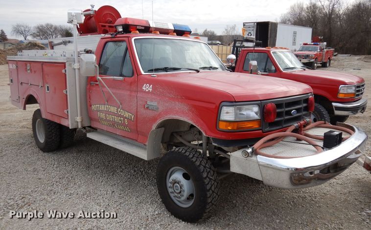 image for item GJ9077 1993 Ford F450 Super Duty brush fire truck