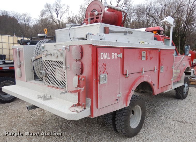 image for item GJ9077 1993 Ford F450 Super Duty brush fire truck