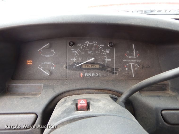 image for item GJ9077 1993 Ford F450 Super Duty brush fire truck