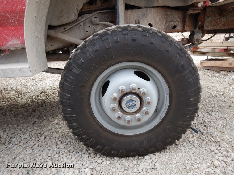 image for item GJ9077 1993 Ford F450 Super Duty brush fire truck