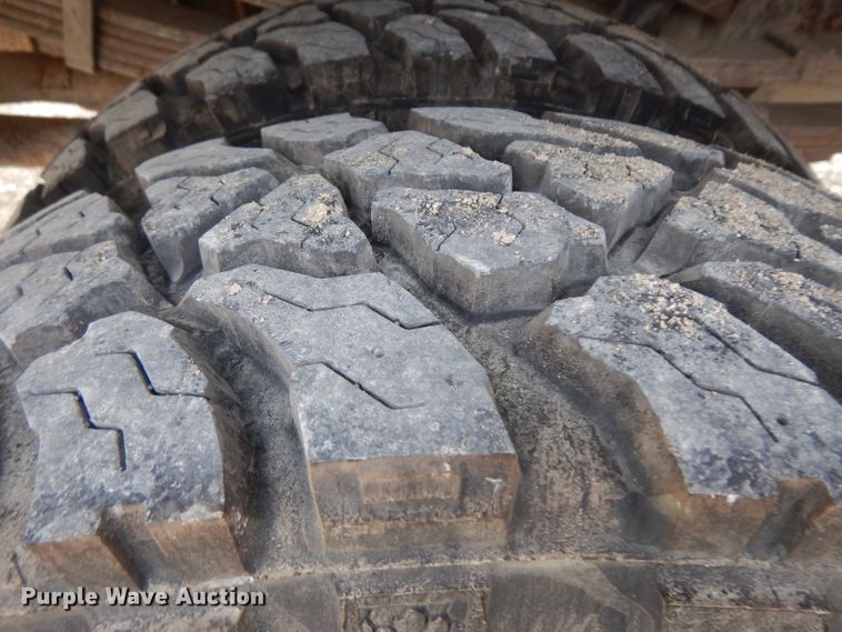 image for item GJ9077 1993 Ford F450 Super Duty brush fire truck