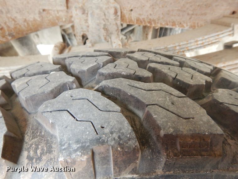 image for item GJ9077 1993 Ford F450 Super Duty brush fire truck