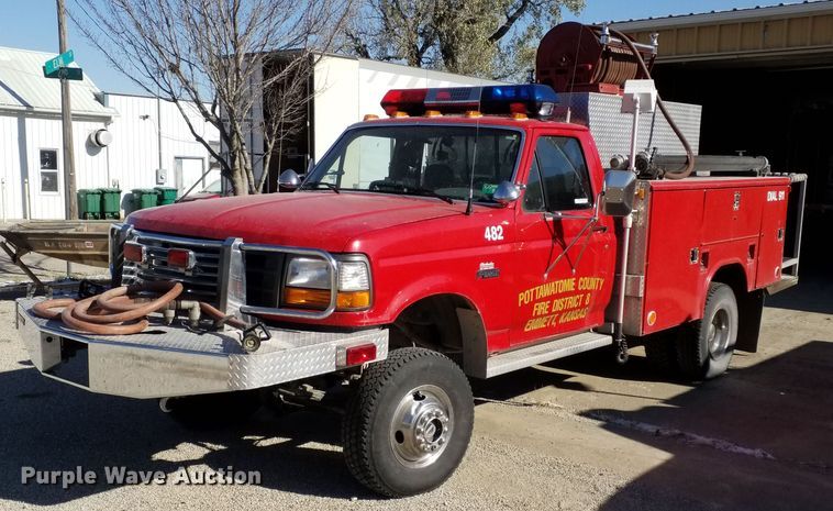 image for item GJ9078 1993 Ford F450 Super Duty brush fire truck