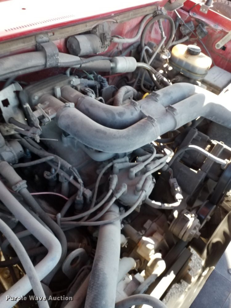 image for item GJ9078 1993 Ford F450 Super Duty brush fire truck