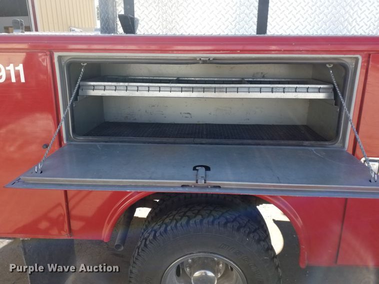 image for item GJ9078 1993 Ford F450 Super Duty brush fire truck