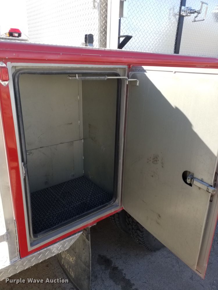 image for item GJ9078 1993 Ford F450 Super Duty brush fire truck