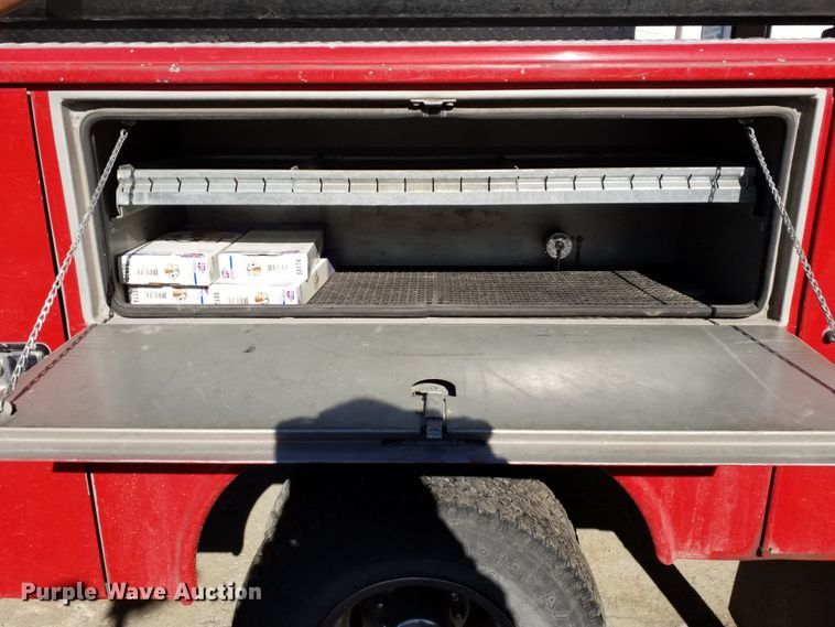 image for item GJ9078 1993 Ford F450 Super Duty brush fire truck