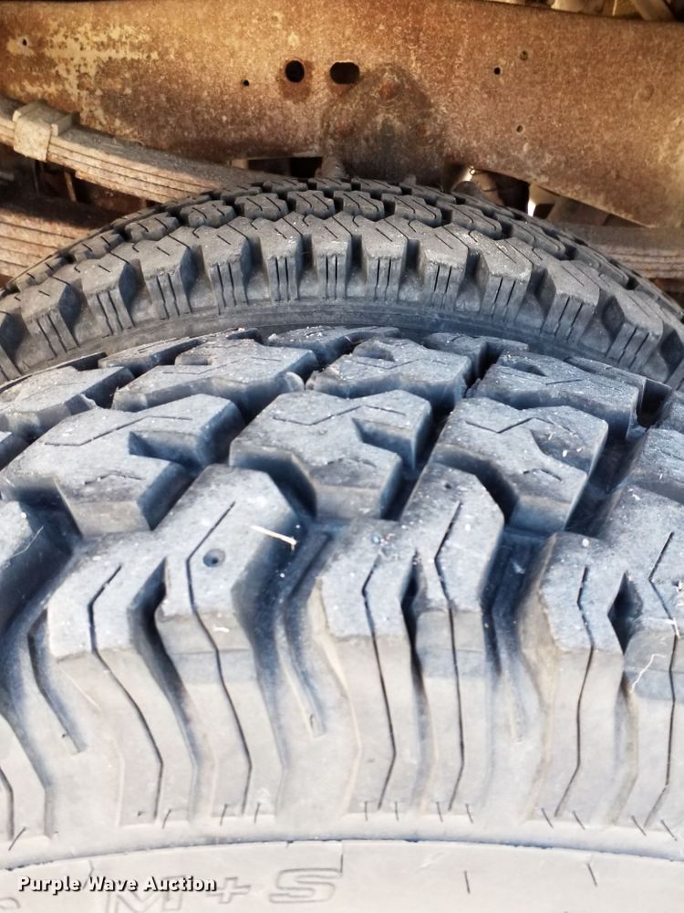 image for item GJ9078 1993 Ford F450 Super Duty brush fire truck