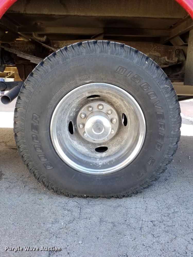 image for item GJ9078 1993 Ford F450 Super Duty brush fire truck