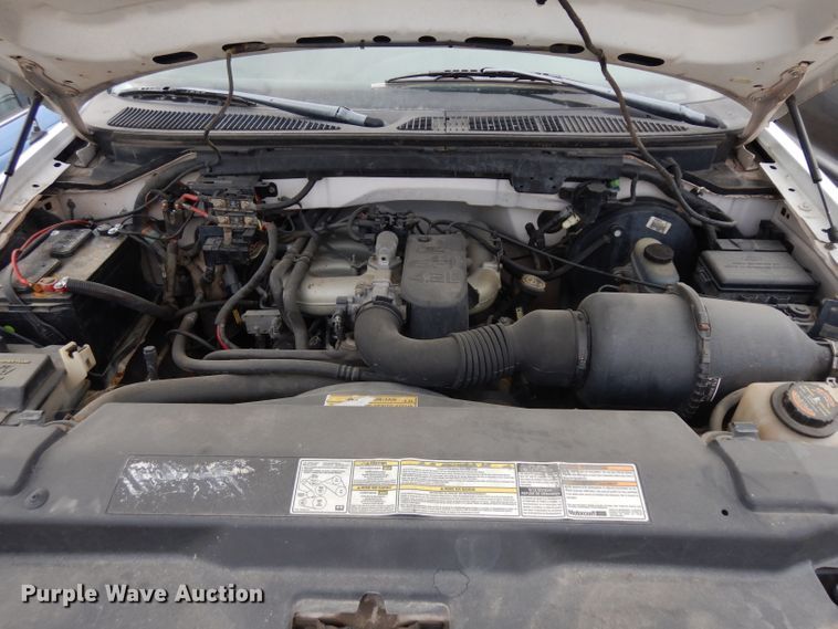 image for item GJ9112 1998 Ford F150 pickup truck