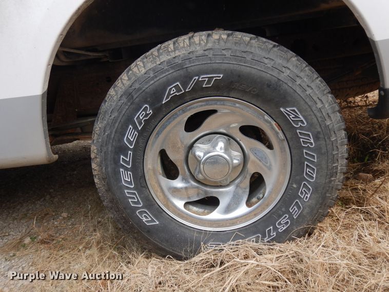 image for item GJ9112 1998 Ford F150 pickup truck