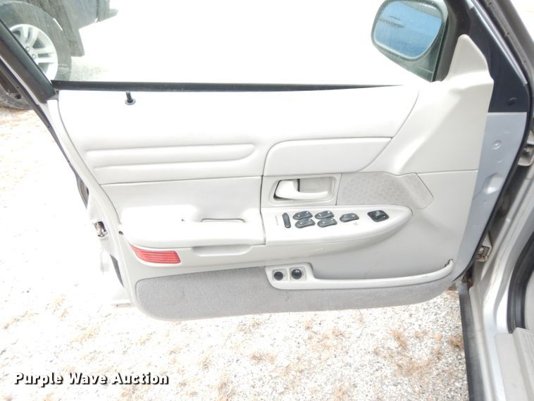 image for item GJ9117 2001 Ford Crown Victoria Police Interceptor