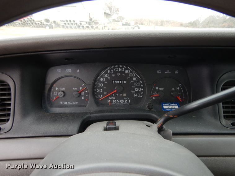 image for item GJ9117 2001 Ford Crown Victoria Police Interceptor