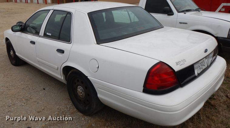 image for item GJ9118 2010 Ford Crown Victoria Police Interceptor
