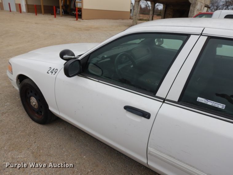 image for item GJ9118 2010 Ford Crown Victoria Police Interceptor