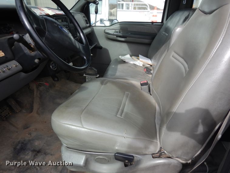 image for item GJ9119 2006 Ford F750 digger derrick truck