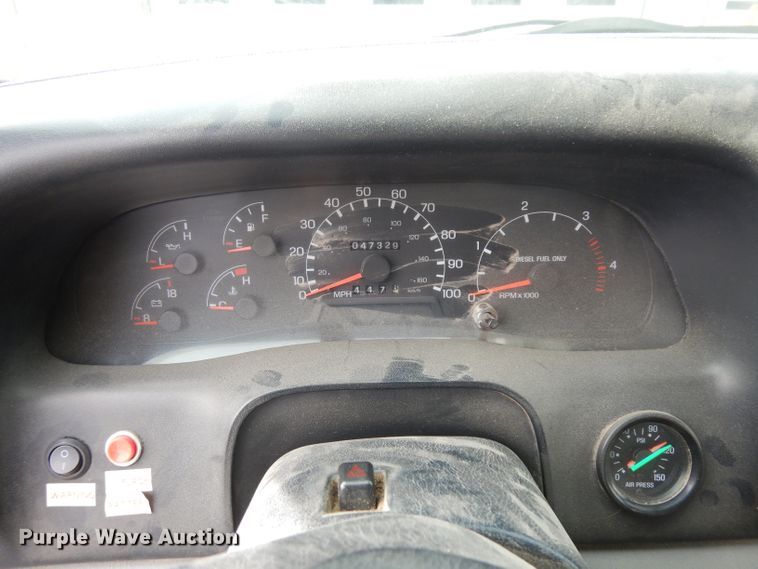 image for item GJ9119 2006 Ford F750 digger derrick truck