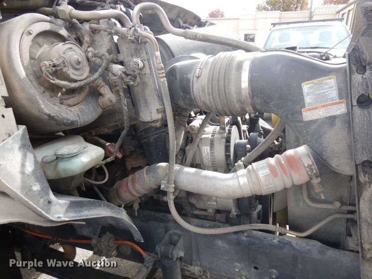 image for item GJ9119 2006 Ford F750 digger derrick truck