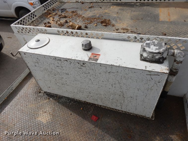 image for item GJ9119 2006 Ford F750 digger derrick truck