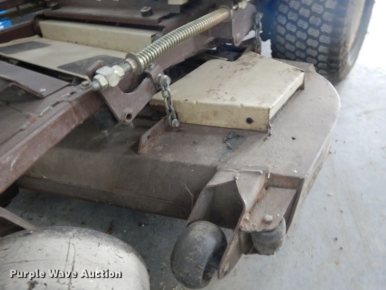 image for item GJ9121 Grasshopper 322D ZTR lawn mower