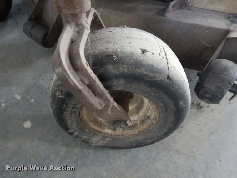 image for item GJ9121 Grasshopper 322D ZTR lawn mower