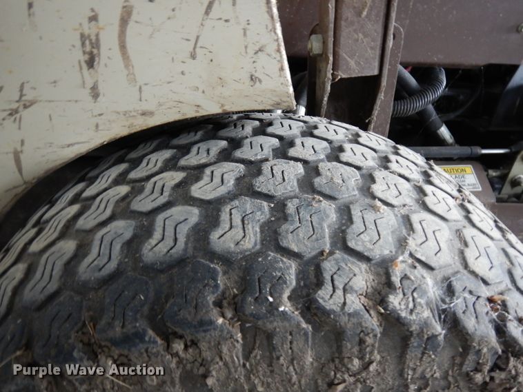 image for item GJ9121 Grasshopper 322D ZTR lawn mower