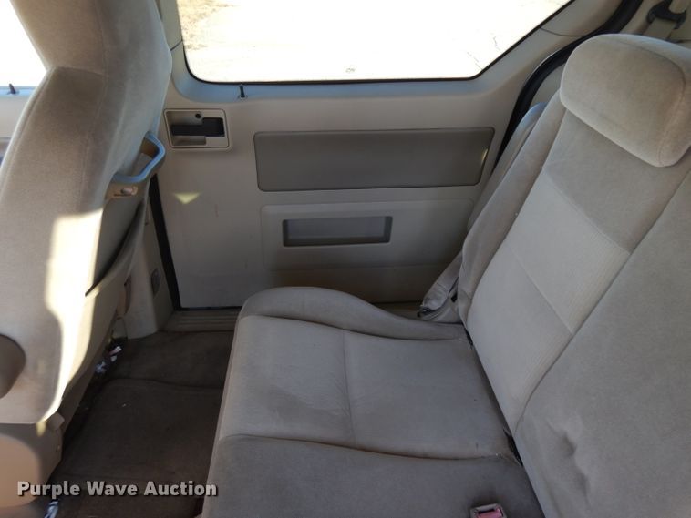 image for item GJ9135 2004 Ford Freestar van