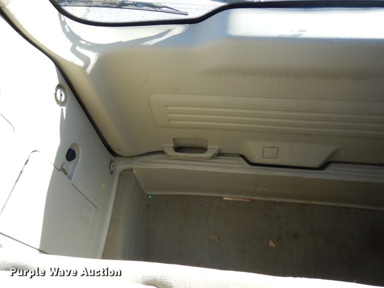 image for item GJ9135 2004 Ford Freestar van