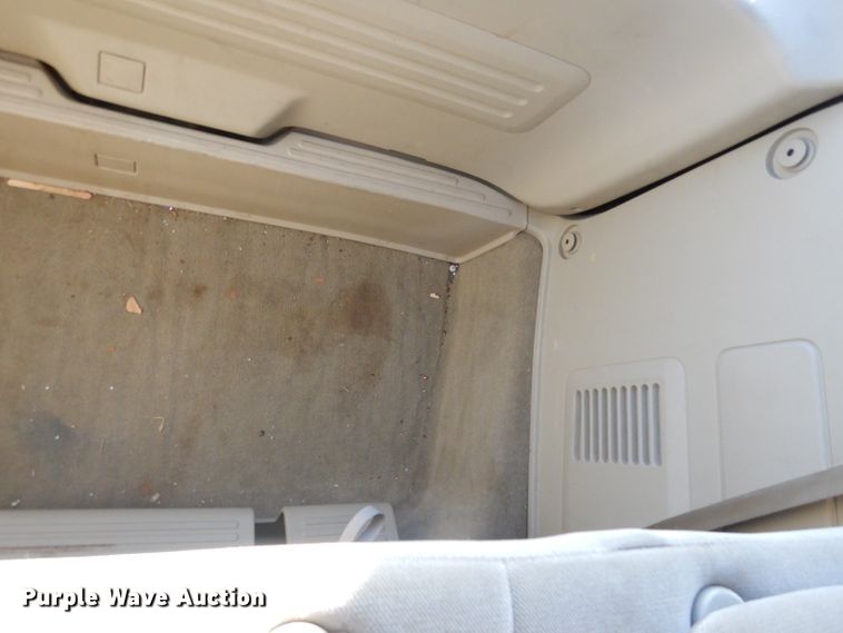 image for item GJ9135 2004 Ford Freestar van