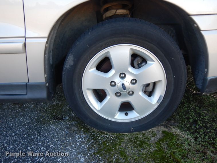 image for item GJ9135 2004 Ford Freestar van