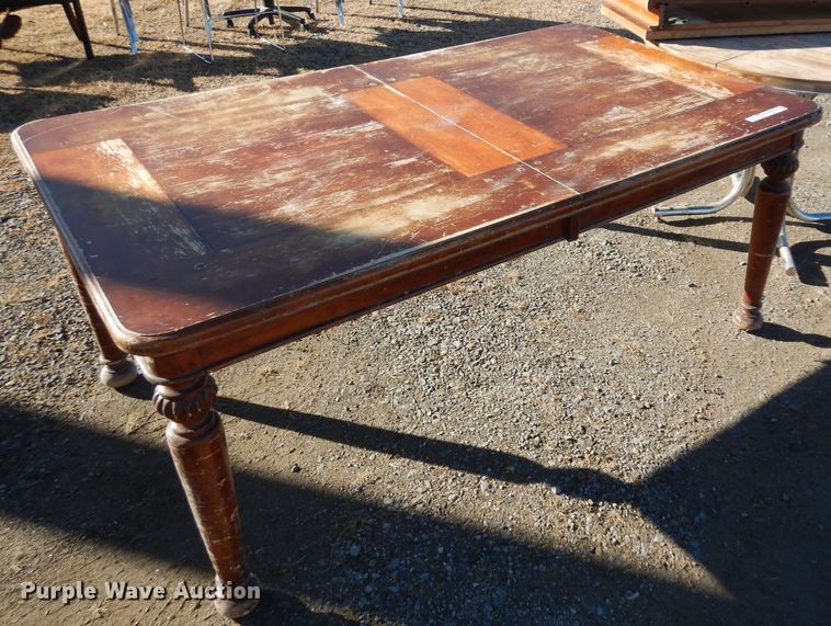 image for item GJ9137 (2) tables