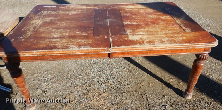 image for item GJ9137 (2) tables