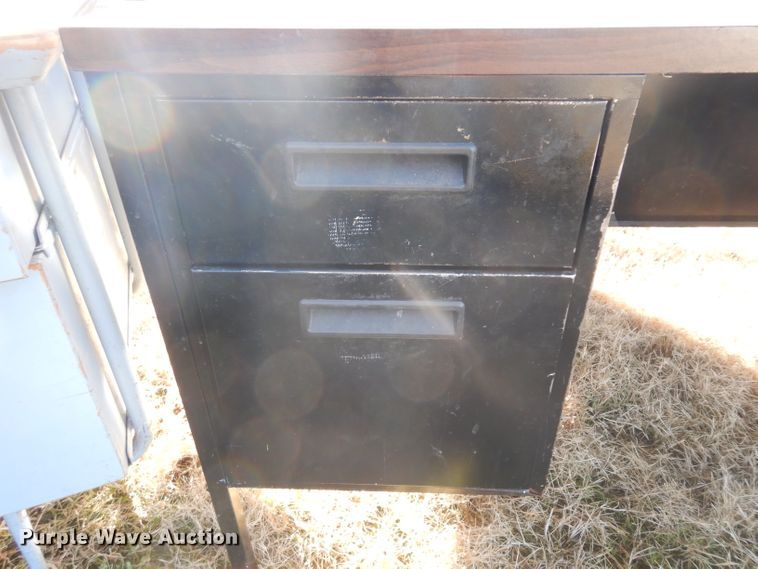 image for item GJ9139 (3) desks