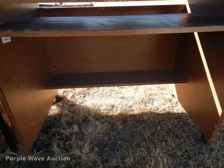 image for item GJ9139 (3) desks