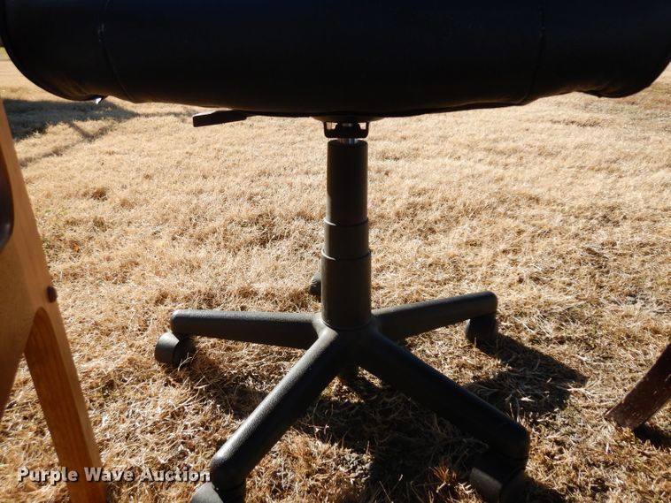 image for item GJ9141 (16) chairs