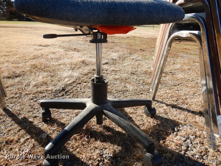 image for item GJ9141 (16) chairs