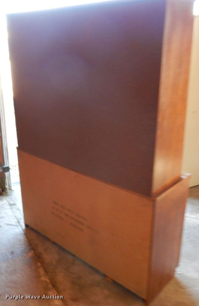 image for item GJ9143 Book cabinet