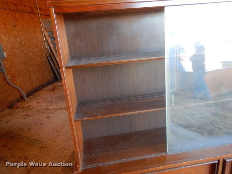 image for item GJ9143 Book cabinet