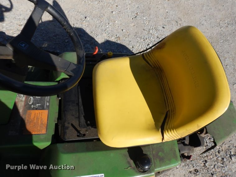 image for item GJ9145 John Deere F525 ZTR lawn mower