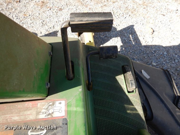 image for item GJ9145 John Deere F525 ZTR lawn mower