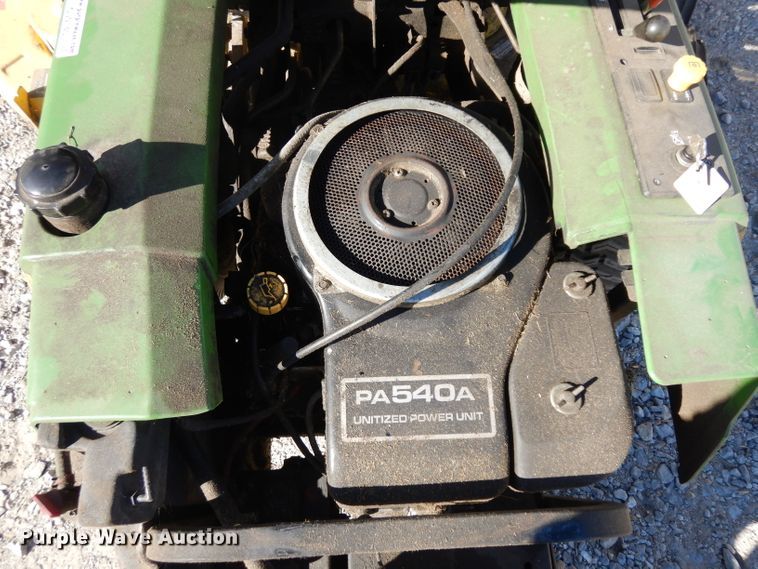 image for item GJ9145 John Deere F525 ZTR lawn mower