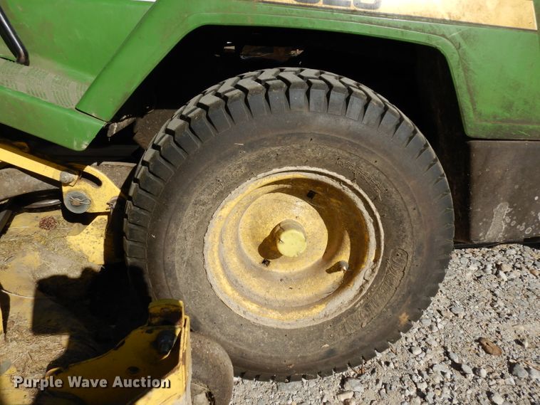 image for item GJ9145 John Deere F525 ZTR lawn mower