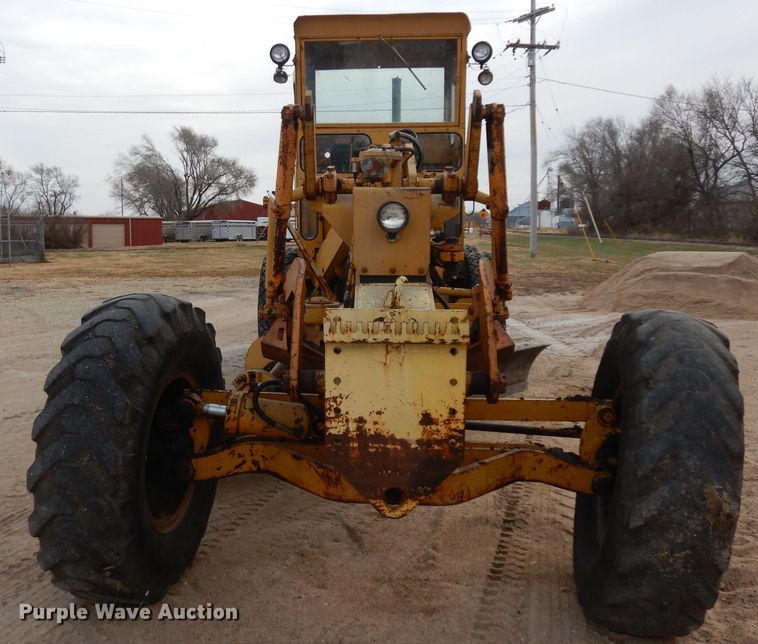 image for item GJ9153 1972 Galion T500 rigid frame motor grader