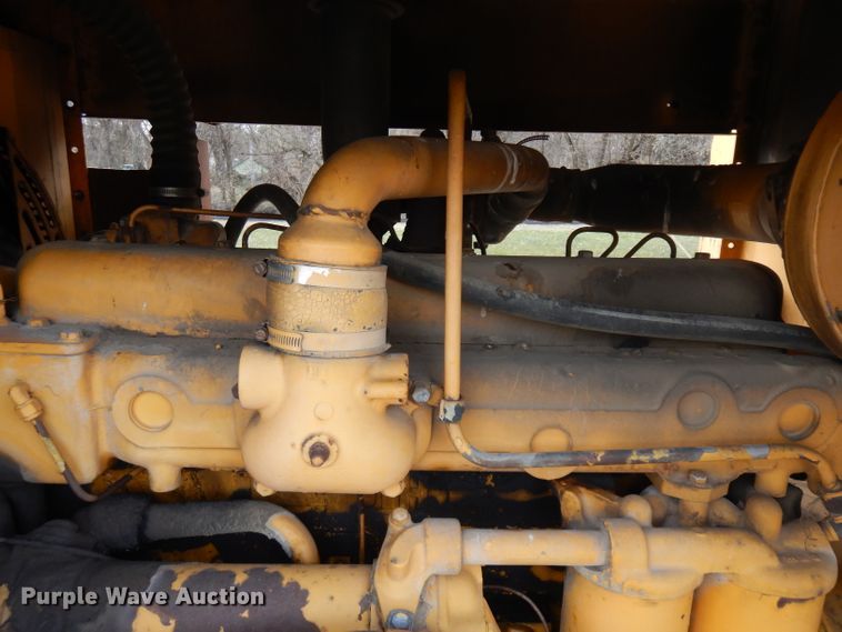 image for item GJ9153 1972 Galion T500 rigid frame motor grader