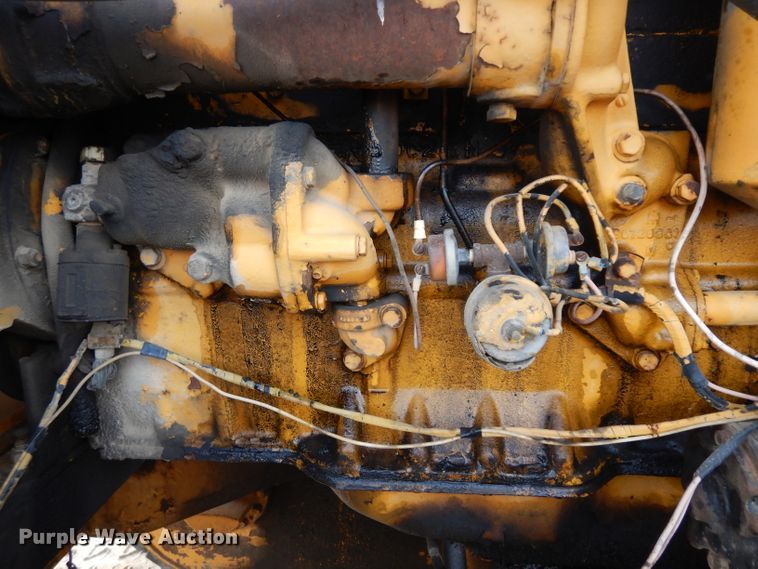 image for item GJ9153 1972 Galion T500 rigid frame motor grader