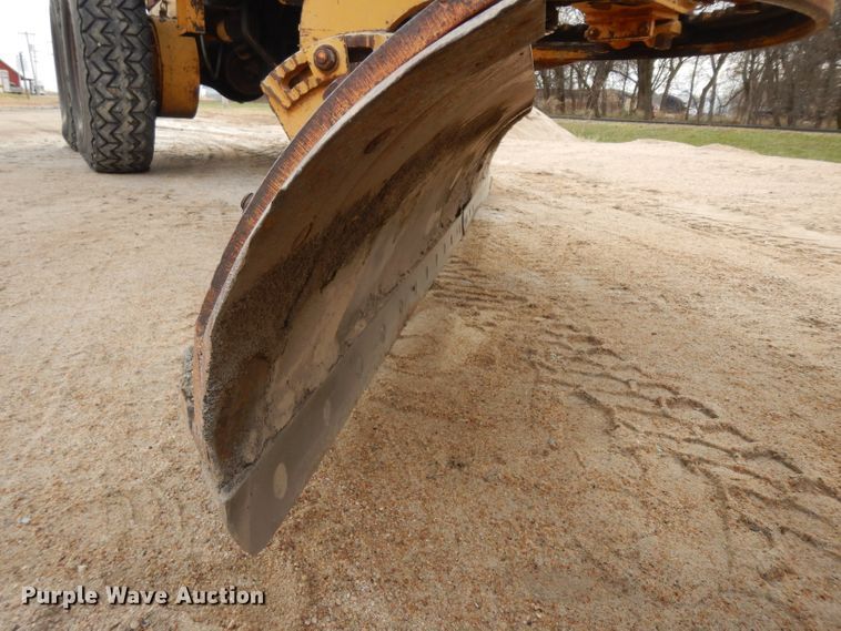 image for item GJ9153 1972 Galion T500 rigid frame motor grader