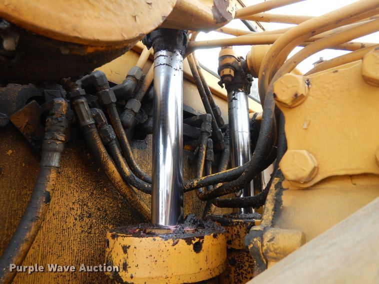 image for item GJ9153 1972 Galion T500 rigid frame motor grader